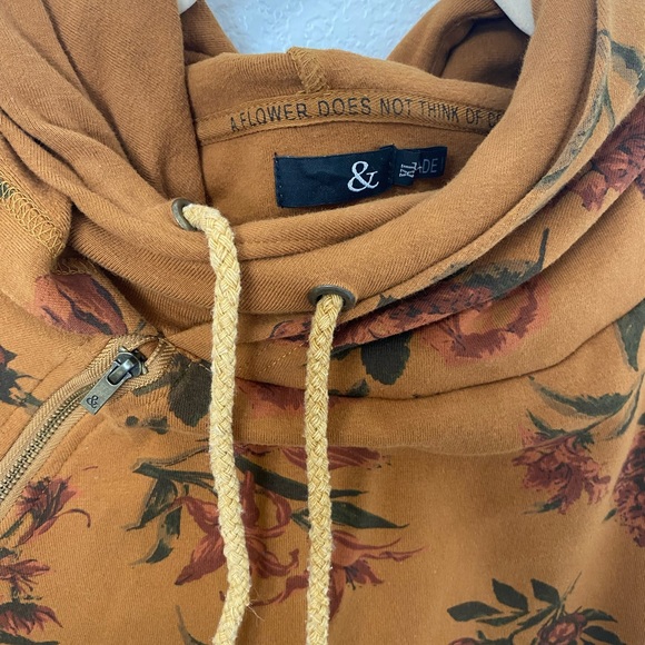 Double Hood Sweater - Picture 2 of 4